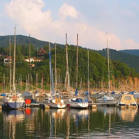 Seeblick Geniessen In Schoener Am Edersee *