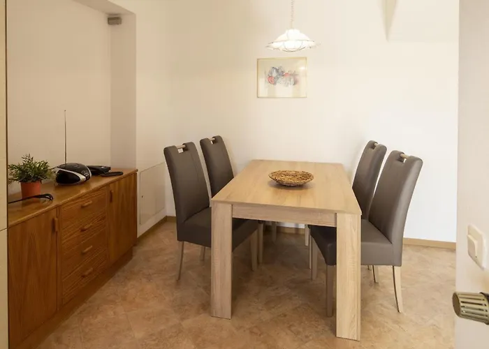 Seeblick Geniessen In Schoener Am Edersee * Scheid (Waldeck-Frankenberg)